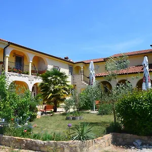 Apartmenthaus Sabine Apartment Nova Vas (Porec)