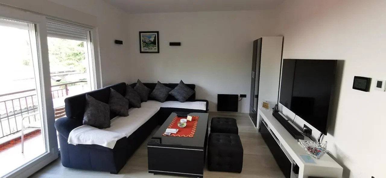 Apartman Perunika Selce Apartment